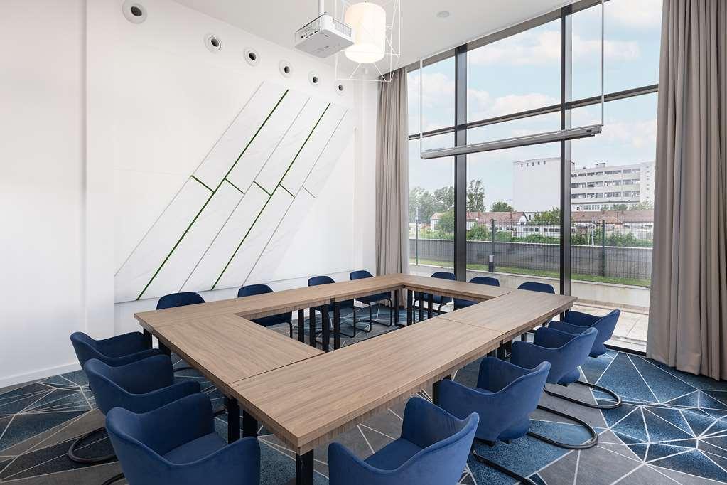 Hampton By Hilton Târgu-Mureş Zařízení fotografie